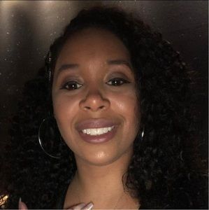 Meet your Posher, Gena